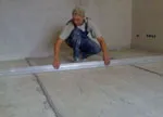 Як зробити стяжку підлоги під ламінат своїми руками