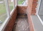 Як зробити дерев'яну підлогу на балконі – інструкція зі встановлення і обробки